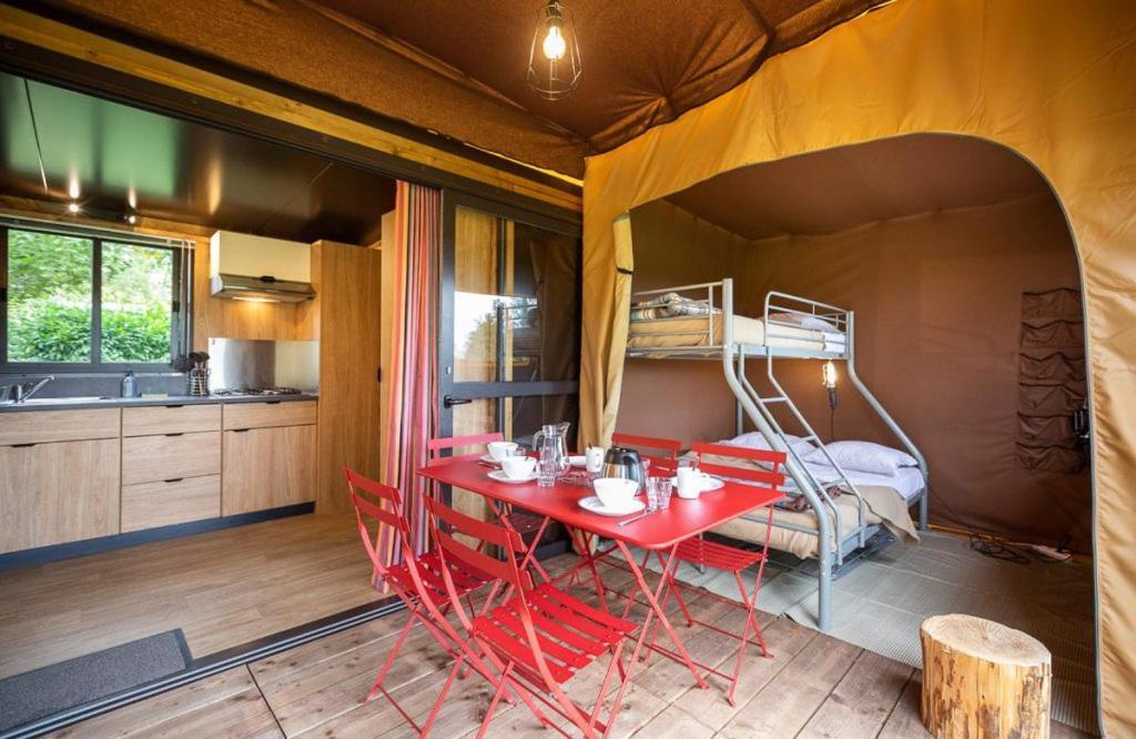 Camping Onlycamp Les Vailhes Lodève Buitenkant foto
