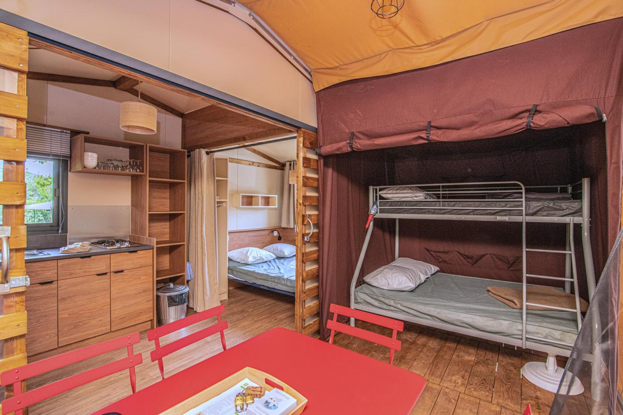 Camping Onlycamp Les Vailhes Lodève Kamer foto